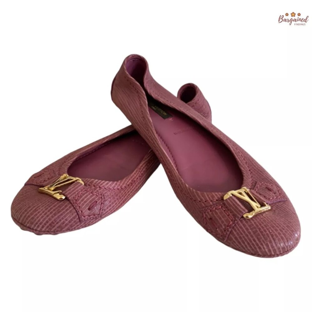 Authentic Louis Vuitton Light Maroon Epi Leather Gold LV Logo Ballet Flats 36/6